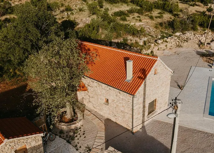 Terra Meera * Skradin